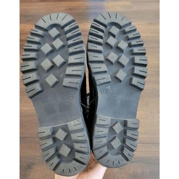 Karl Lagerfeld kids lace-up leather boot US size 2/CM21/UK1/EUR33 - Picture 12 of 12